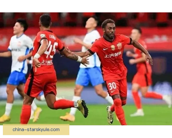 海港战江原启用三中卫考察外援