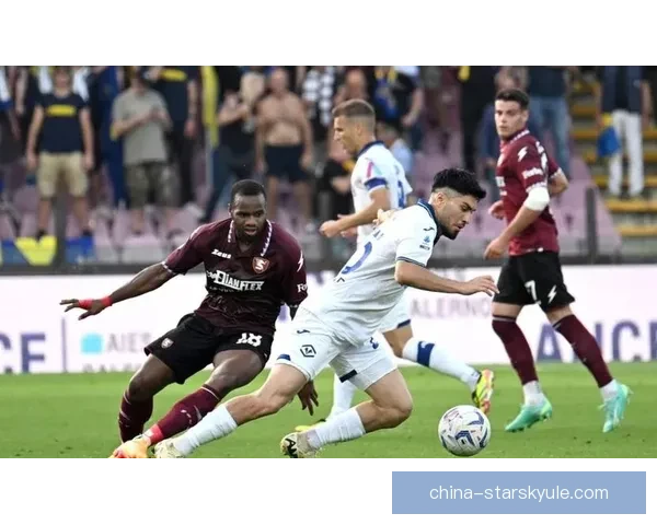 克雷莫内塞迎战热那亚双星首发